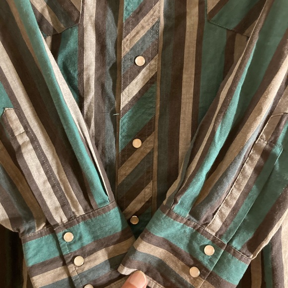 Vintage Wrangler shirt - Picture 2 of 8